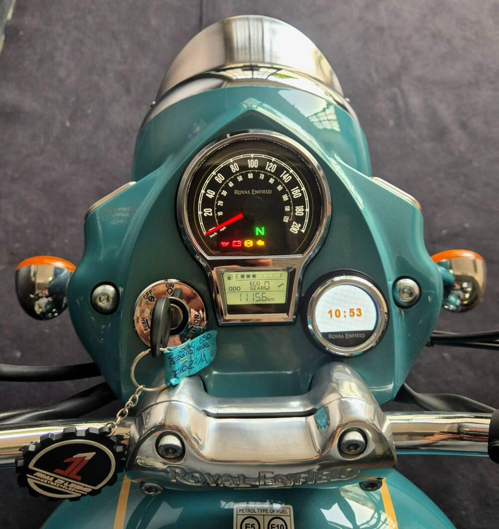 Royal Enfield Classic 650 (2025 - 26) (7)