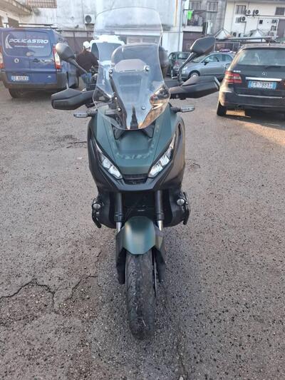 Honda X-ADV 750 (2018 - 20) usata