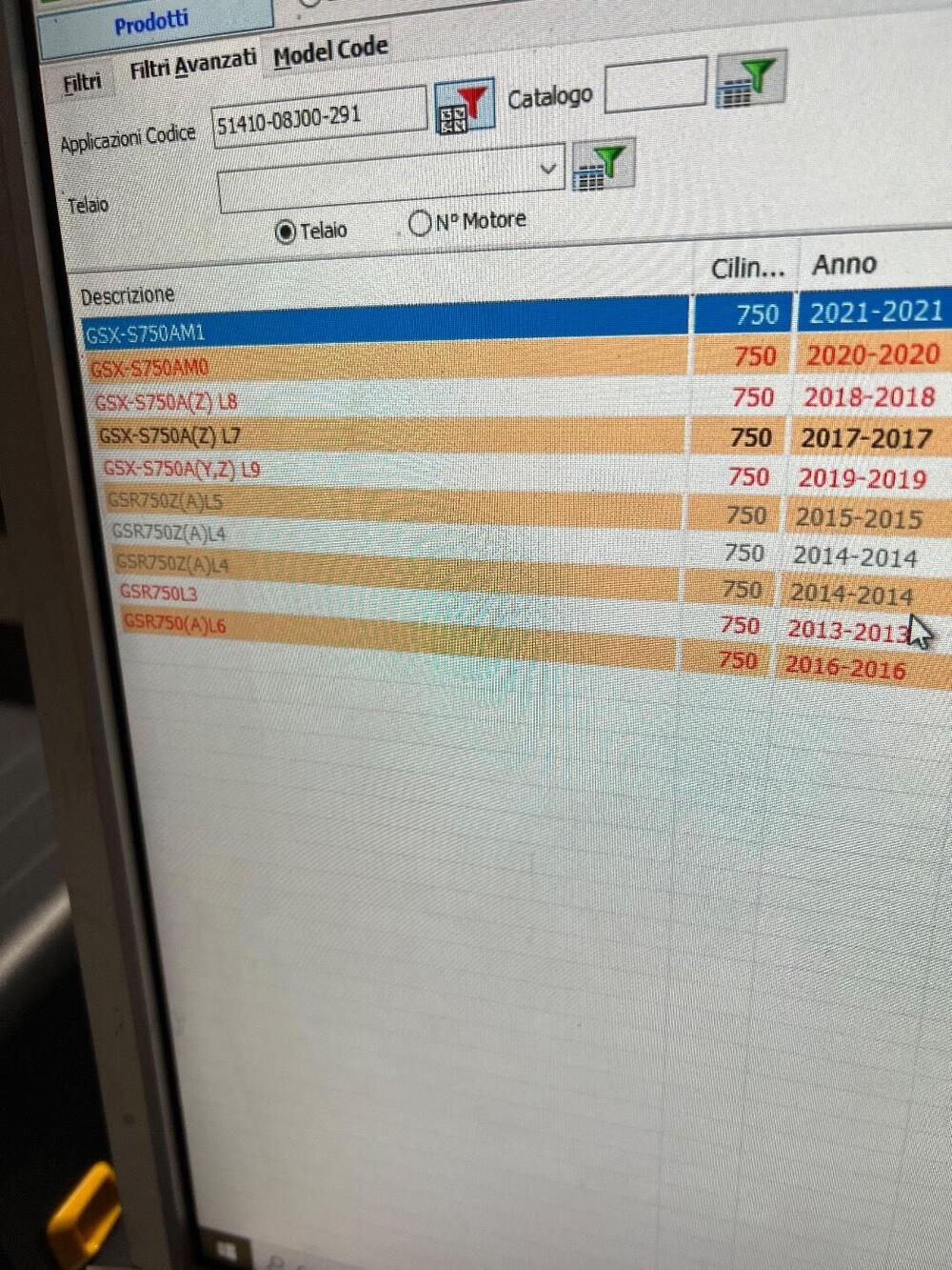 Suzuki Gsx-s750 piastra inferiore (4)