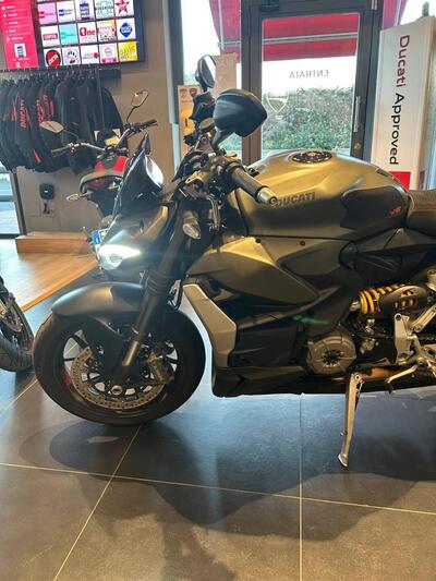 Ducati Streetfighter V2 (2022 - 24) usata