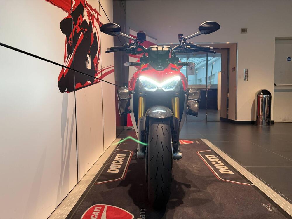 Ducati Streetfighter V4 1100 S (2020) (18)