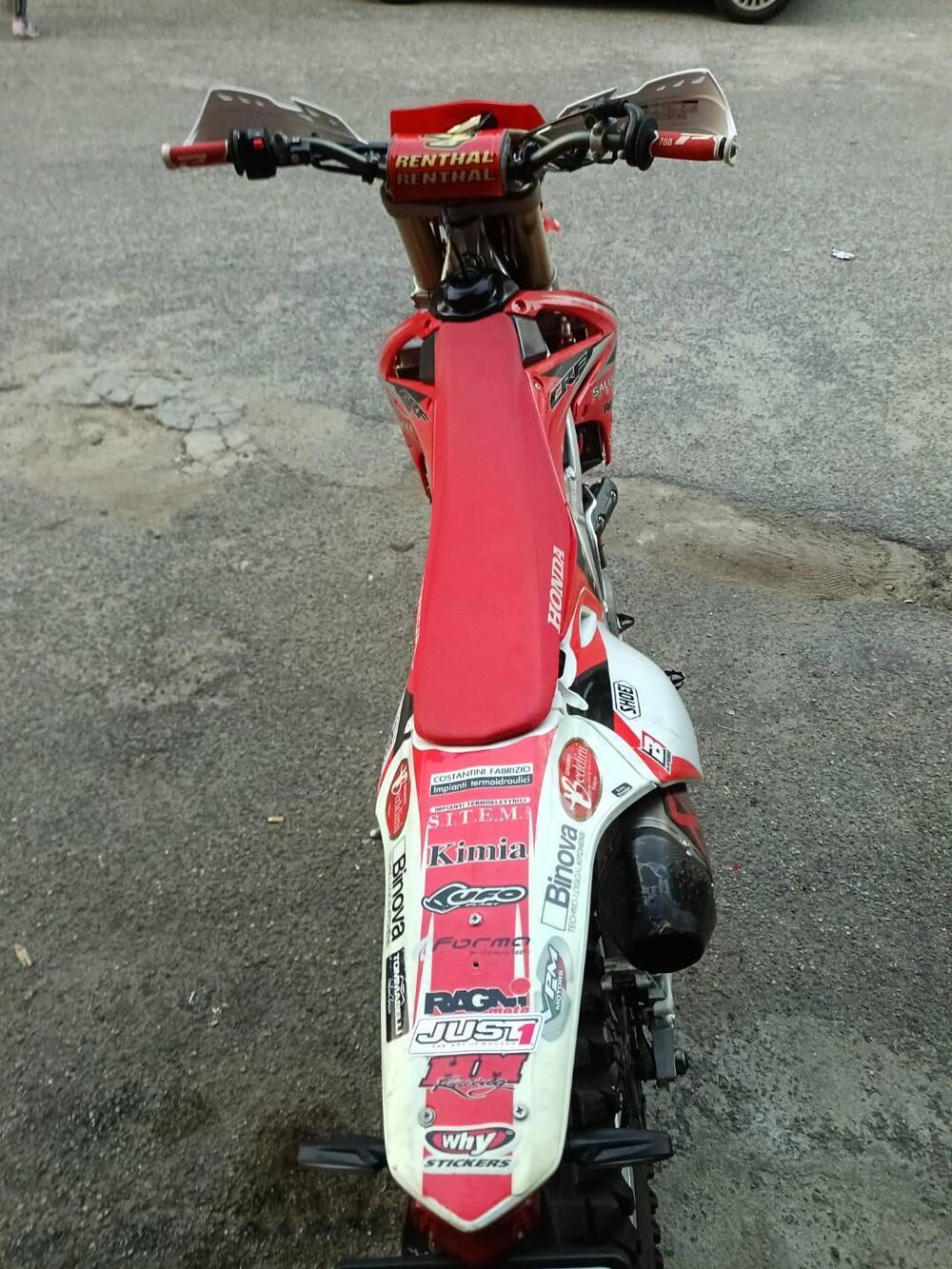 Honda CRF 450 R (2009) (5)