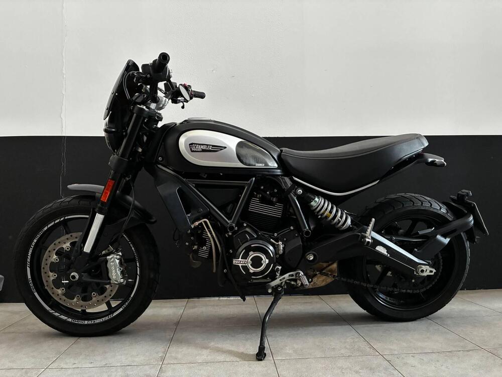 Ducati Scrambler 800 Icon Dark (2021 - 22) (2)