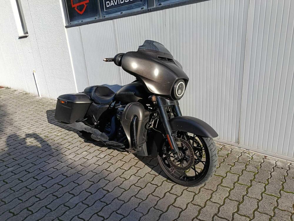 Harley-Davidson 114 Street Glide Special (2019 - 20) - FLHXS (6)
