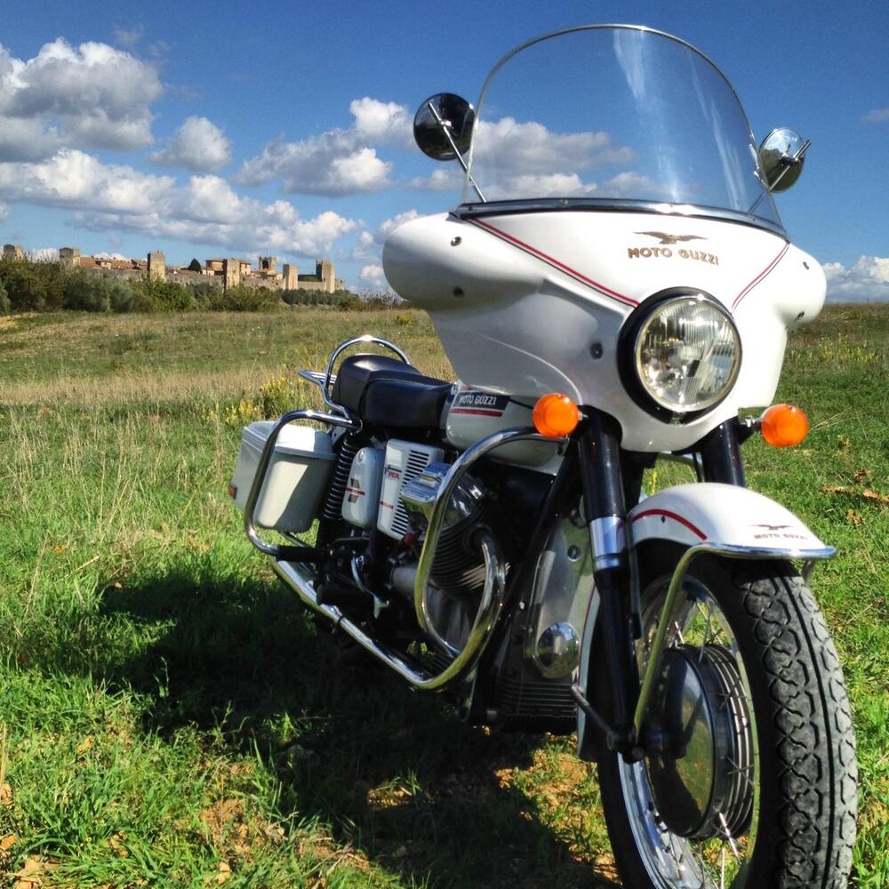 Moto Guzzi v7 special