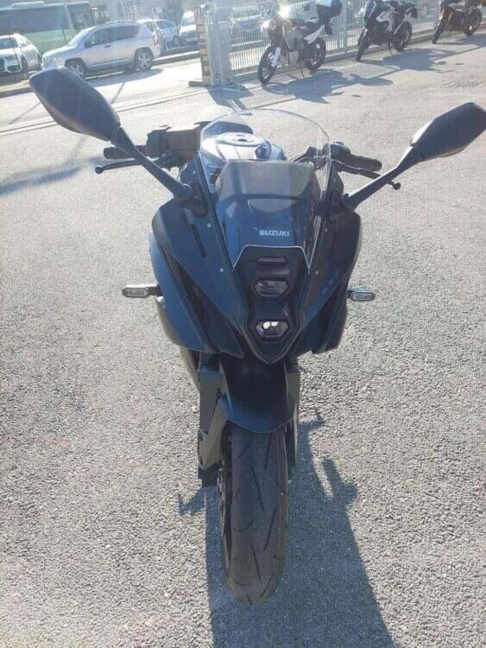 Suzuki GSX-8R (2024 - 26) (4)