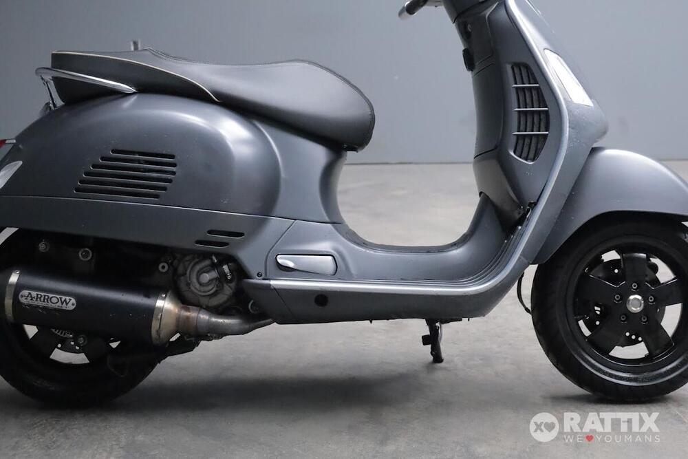 Vespa GTS 300 (2017 - 18) (8)
