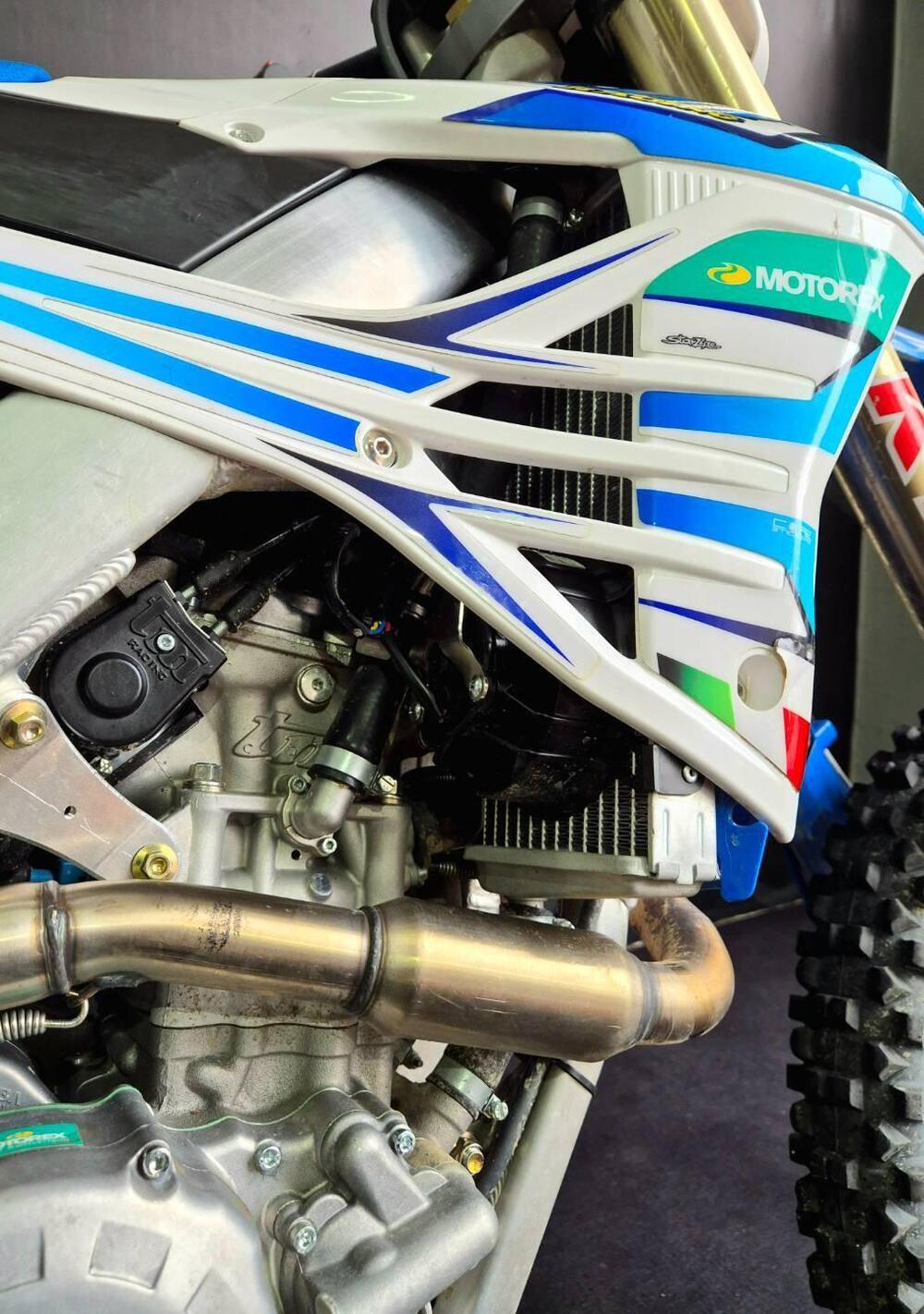 Tm Moto EN 300 ES Fi 4T (2024) (5)