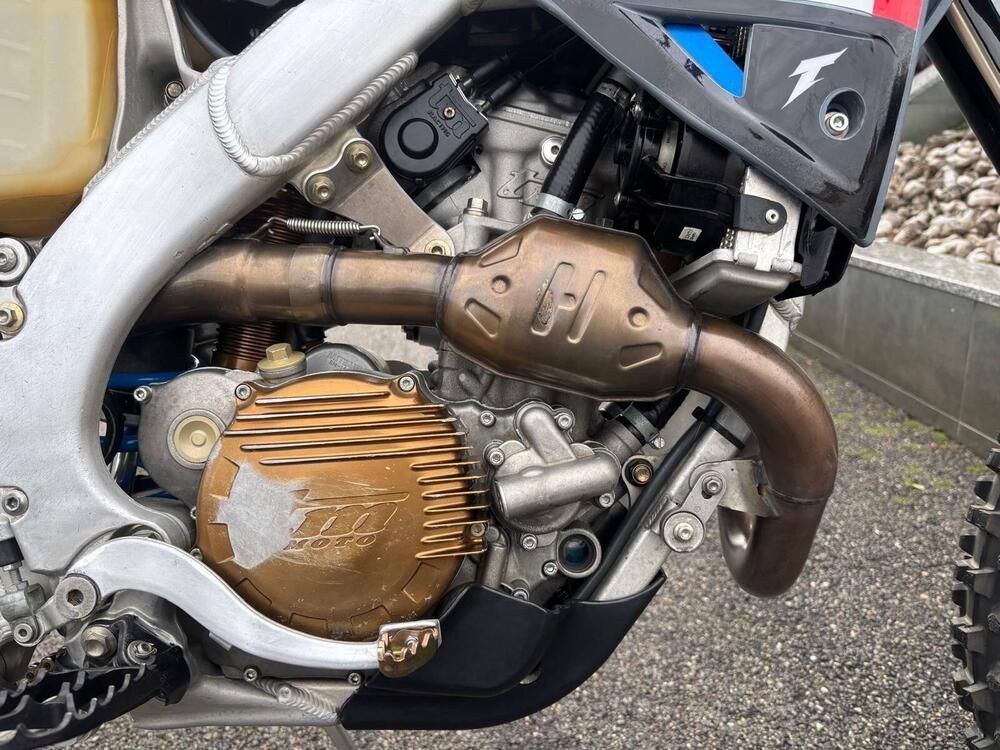 Tm Moto EN 300 ES Fi 4T TM Corse (2025) (10)