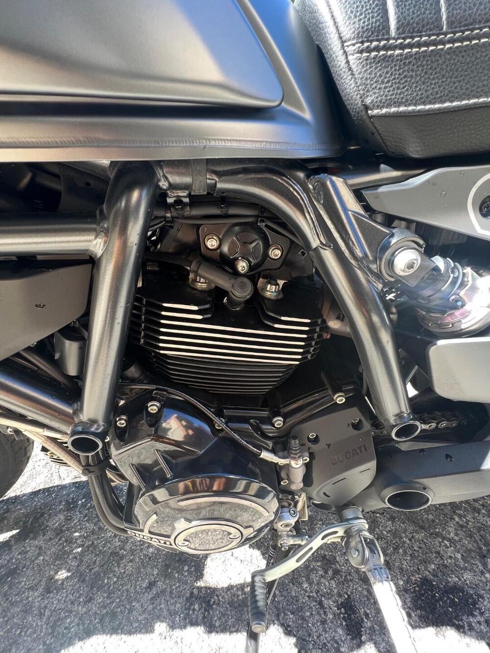 Ducati Scrambler 800 Night Shift (2021 - 22) (7)