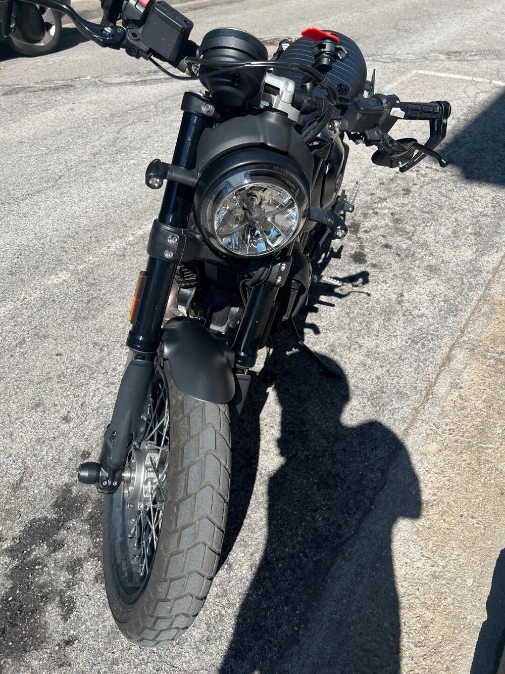 Ducati Scrambler 800 Night Shift (2021 - 22) (12)