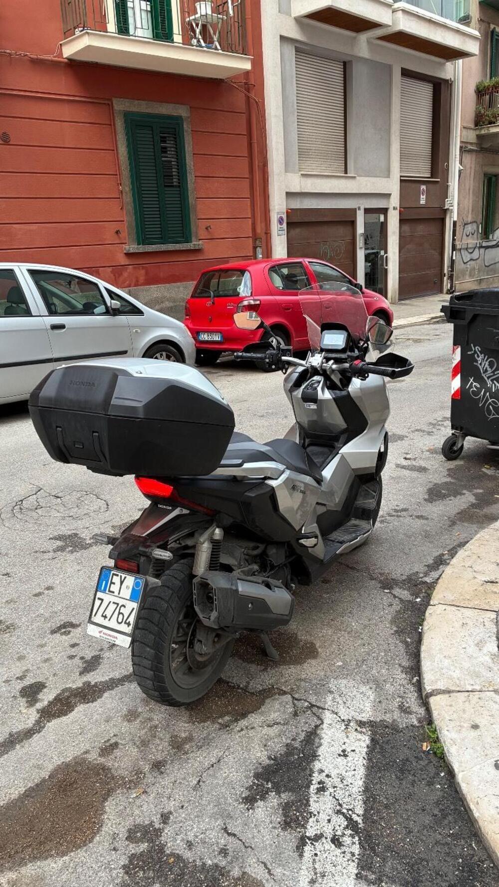 Honda ADV 350 (2022 - 24) (4)