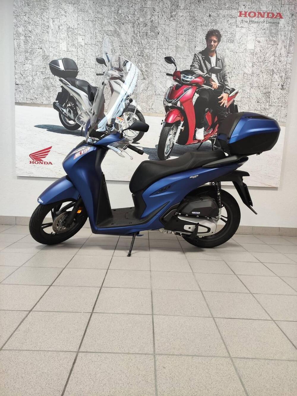 Honda SH 125i (2024 - 25) (4)