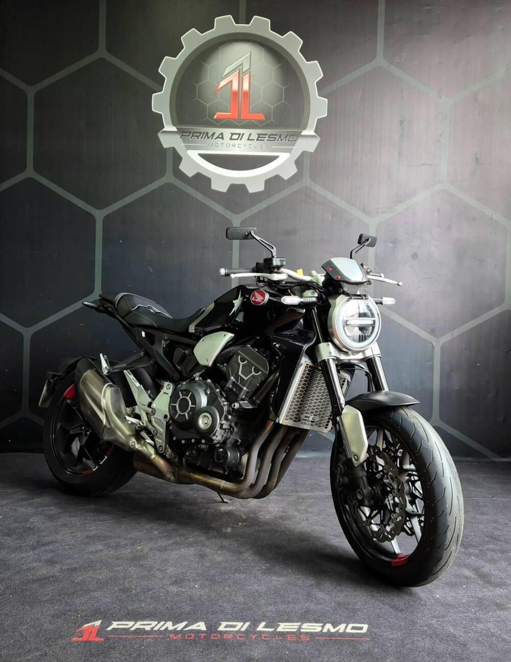 Honda CB 1000 R + Neo Sport Cafè (2019 - 20) (5)