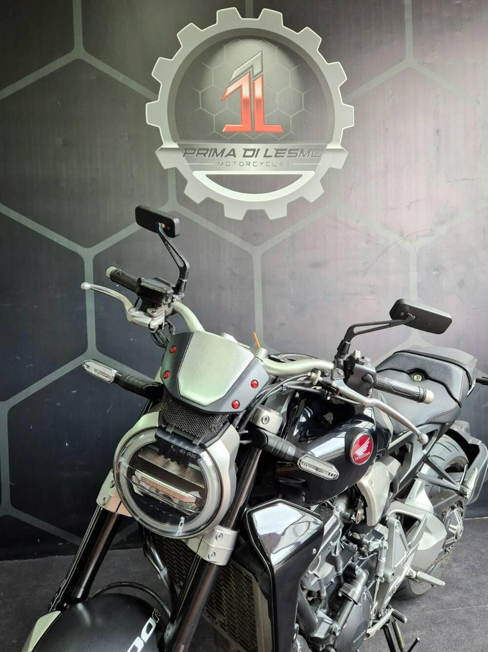 Honda CB 1000 R + Neo Sport Cafè (2019 - 20) (6)