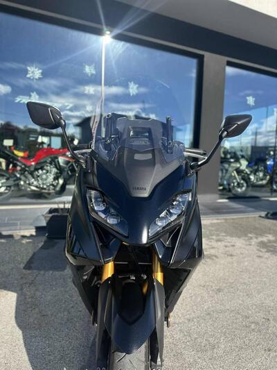Yamaha T-Max 560 Tech Max (2022 - 24) usata
