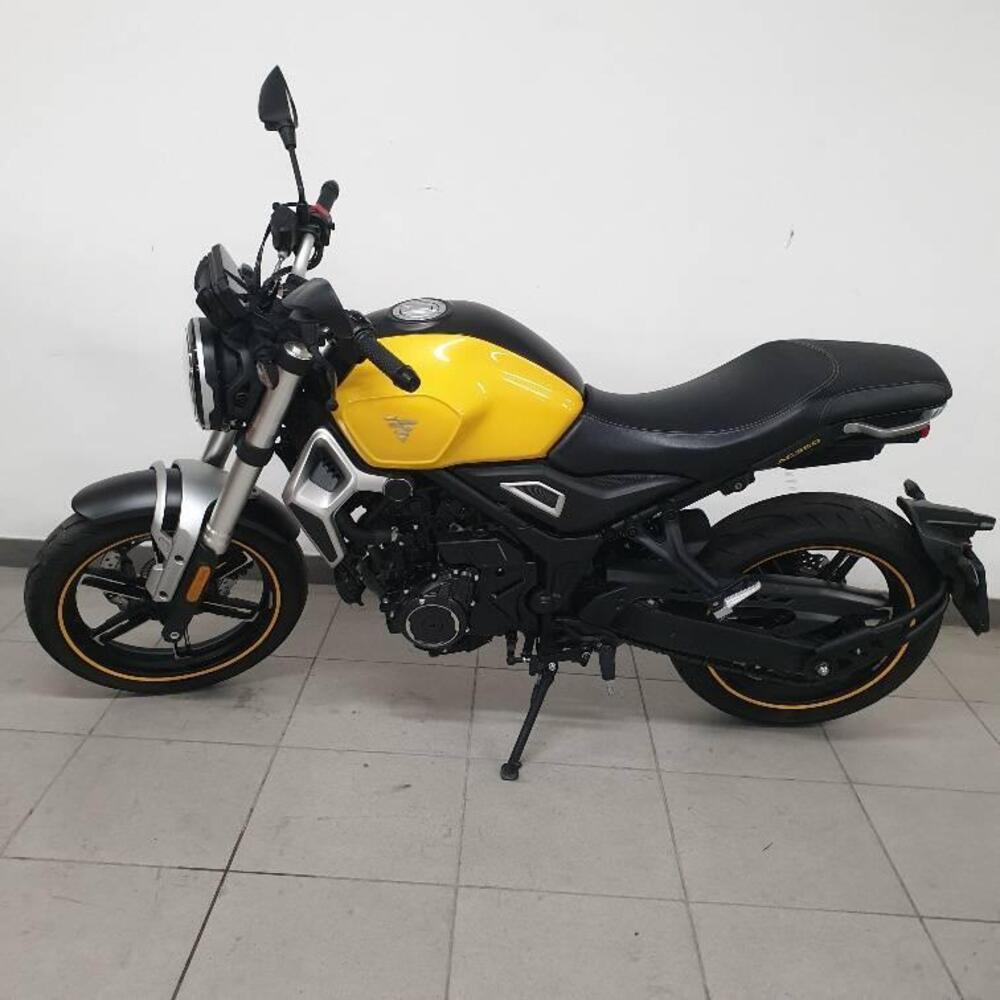 Voge Trofeo 350AC (2022 - 26)