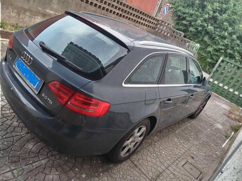Audi A4 Avant usata a Benevento (4)