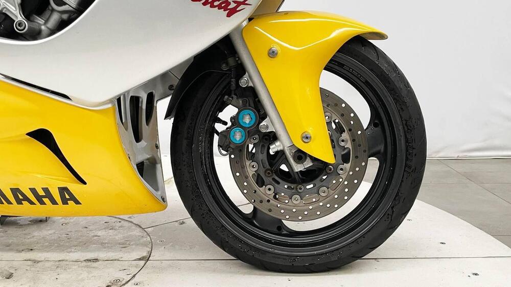 Yamaha YZF 600 R Thundercat (8)