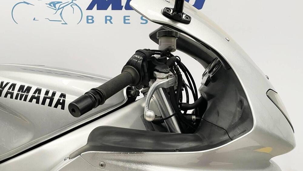 Yamaha YZF 600 R Thundercat (12)