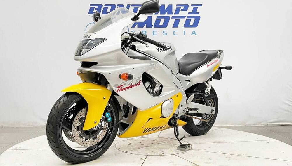 Yamaha YZF 600 R Thundercat (15)