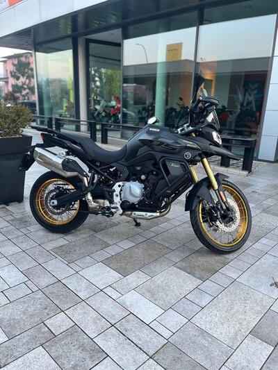 Voge Valico 900DSX (2024 - 25) usata