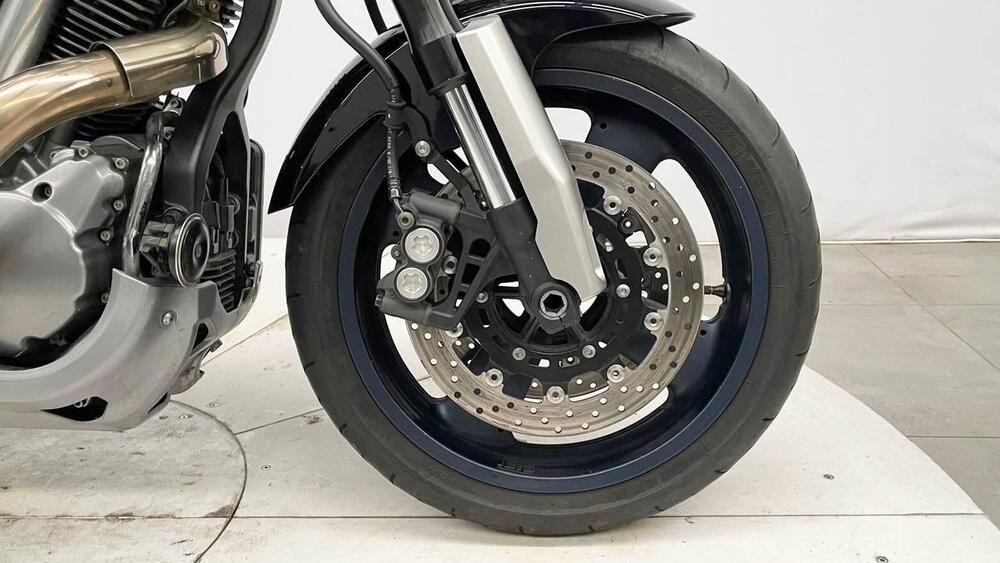 Yamaha MT-01 (2005- 11) (8)