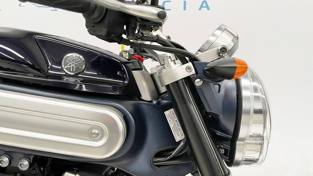 Yamaha MT-01 (2005- 11) (10)