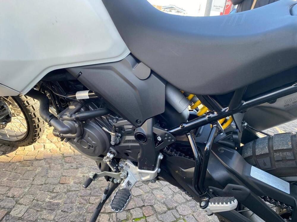 Ducati DesertX (2022 - 25) (10)