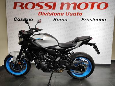 Yamaha MT-07 Y-AMT (2025) usata