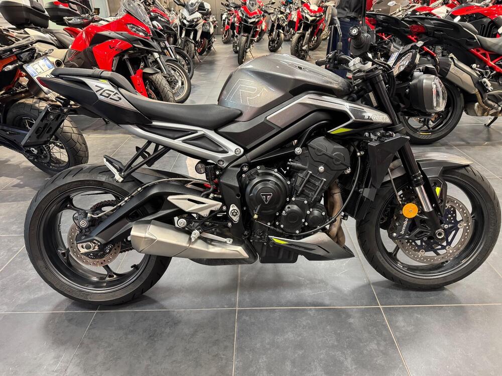 Triumph Street Triple 765 R (2023 - 26)
