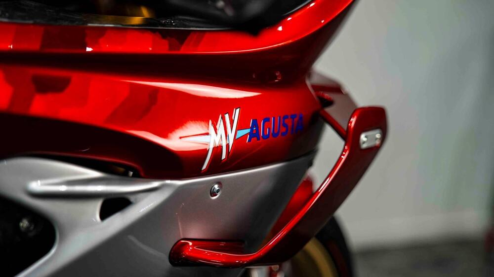 MV Agusta Superveloce 1000 Serie Oro (2024 - 26) (11)