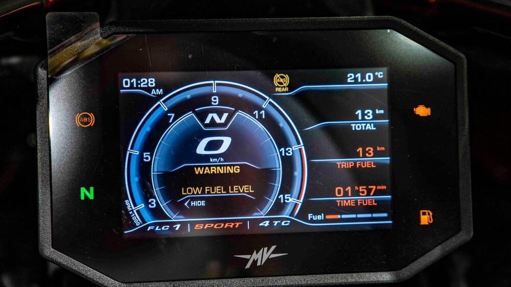 MV Agusta Superveloce 1000 Serie Oro (2024 - 26) (20)