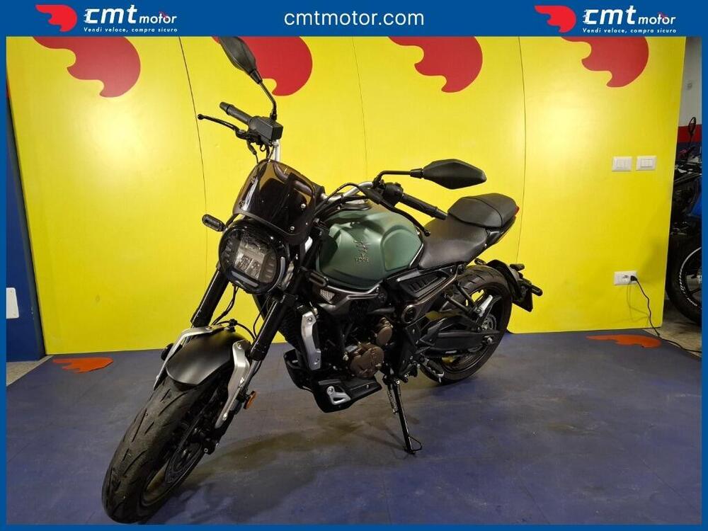 Voge Trofeo 300AC (2021 - 26) (4)