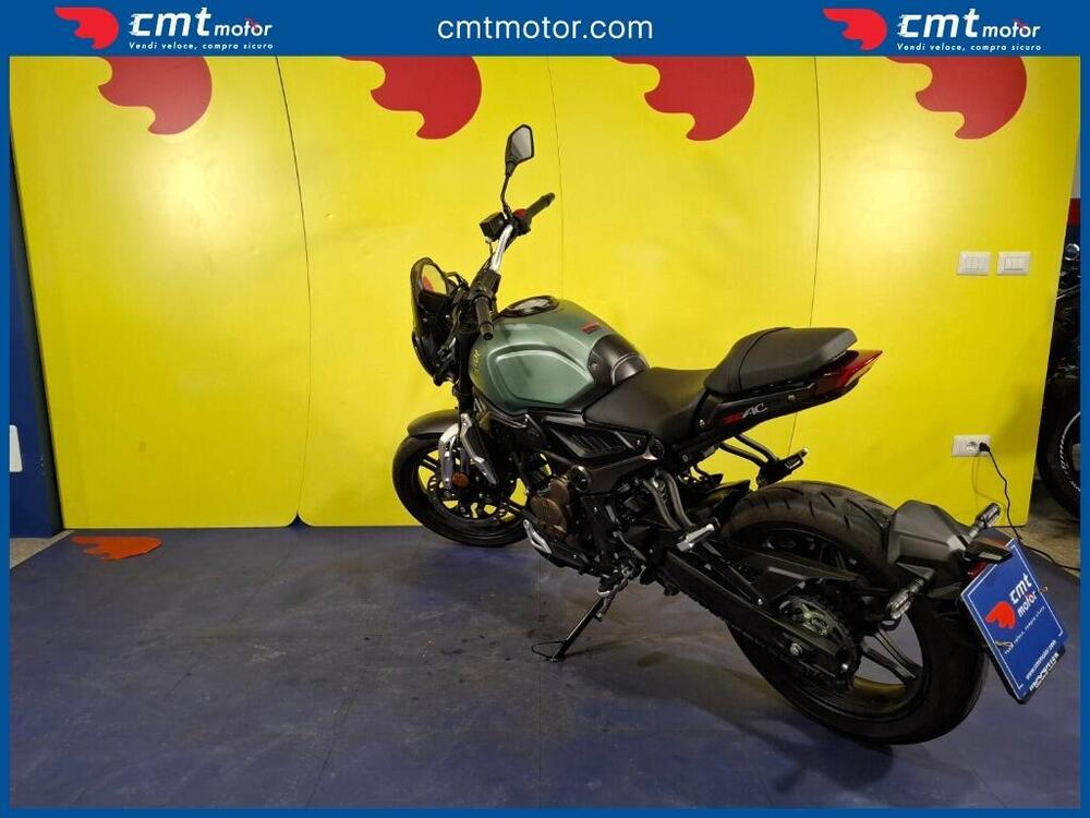 Voge Trofeo 300AC (2021 - 26) (6)