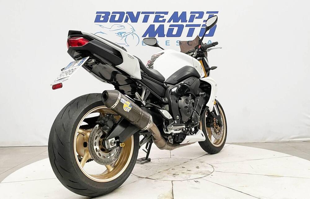Yamaha FZ8 (2010 - 12) (18)