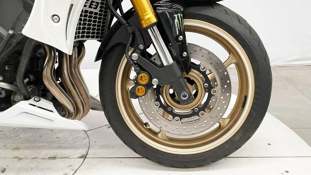 Yamaha FZ8 (2010 - 12) (8)