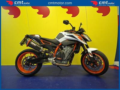 KTM 890 Duke R (2021) usata