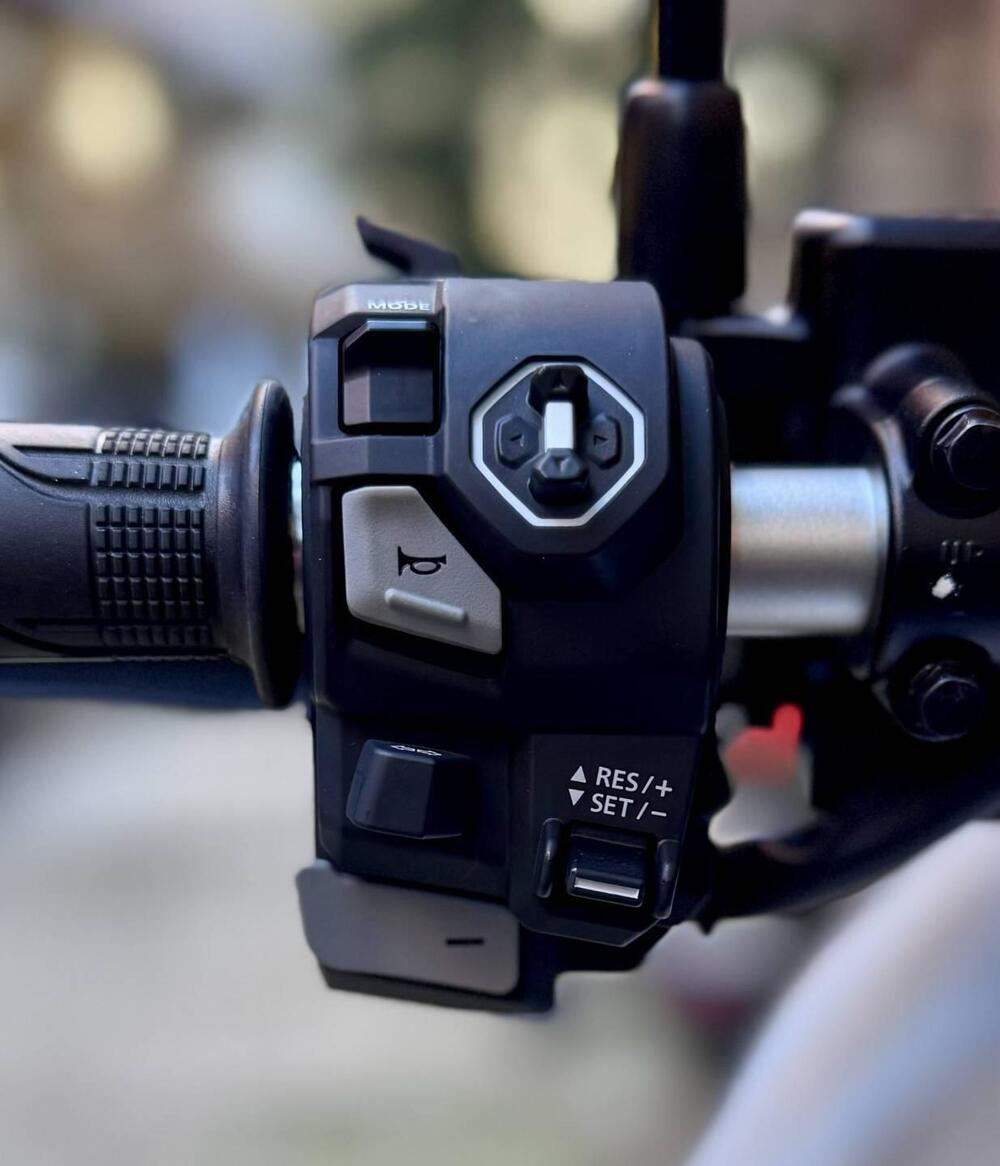 Honda X-ADV 750 Special Edition (2026) (18)