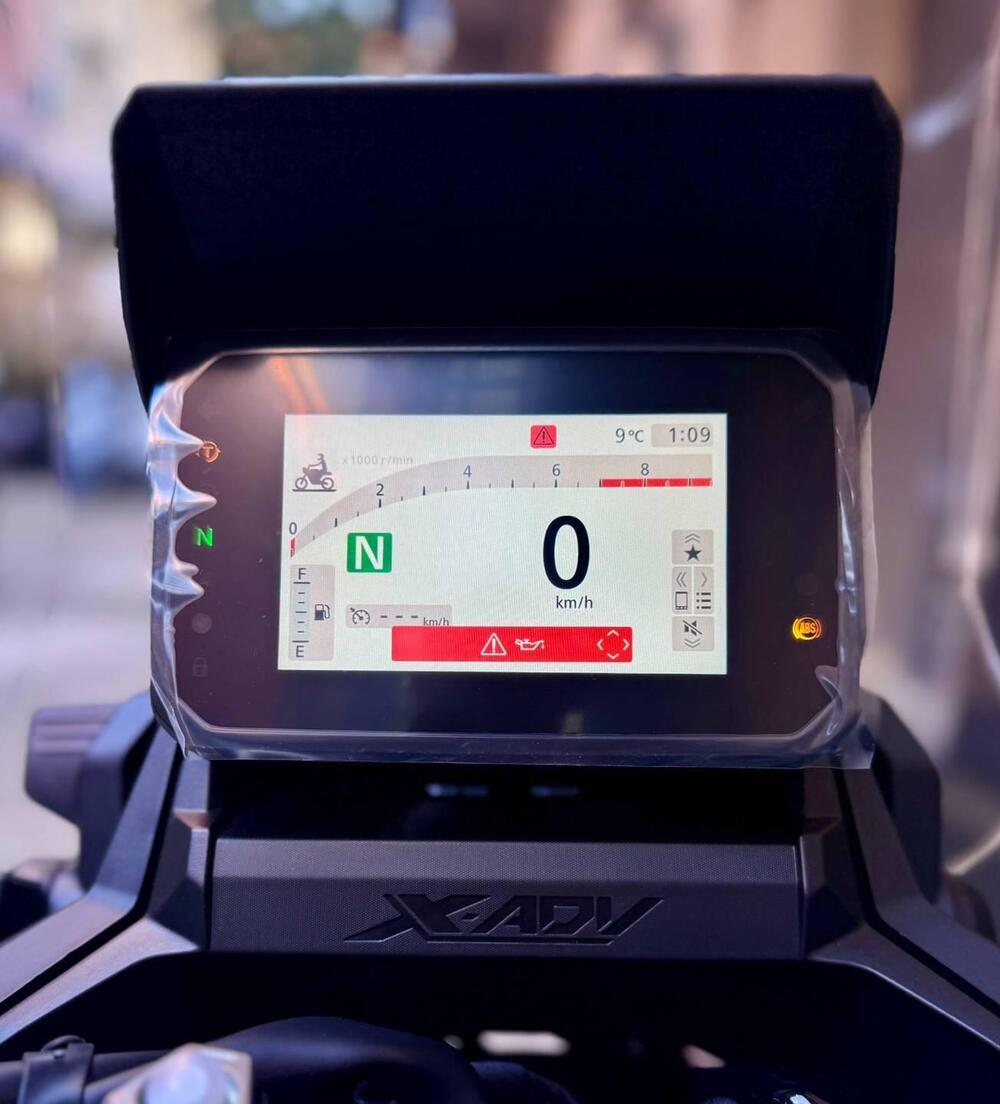 Honda X-ADV 750 Special Edition (2026) (19)