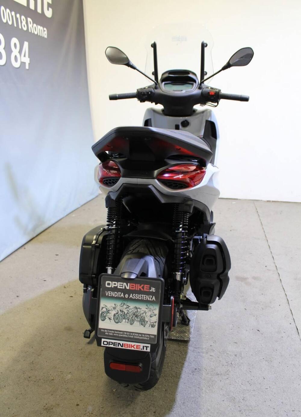 Piaggio Beverly 400 S (2025 - 26) (5)