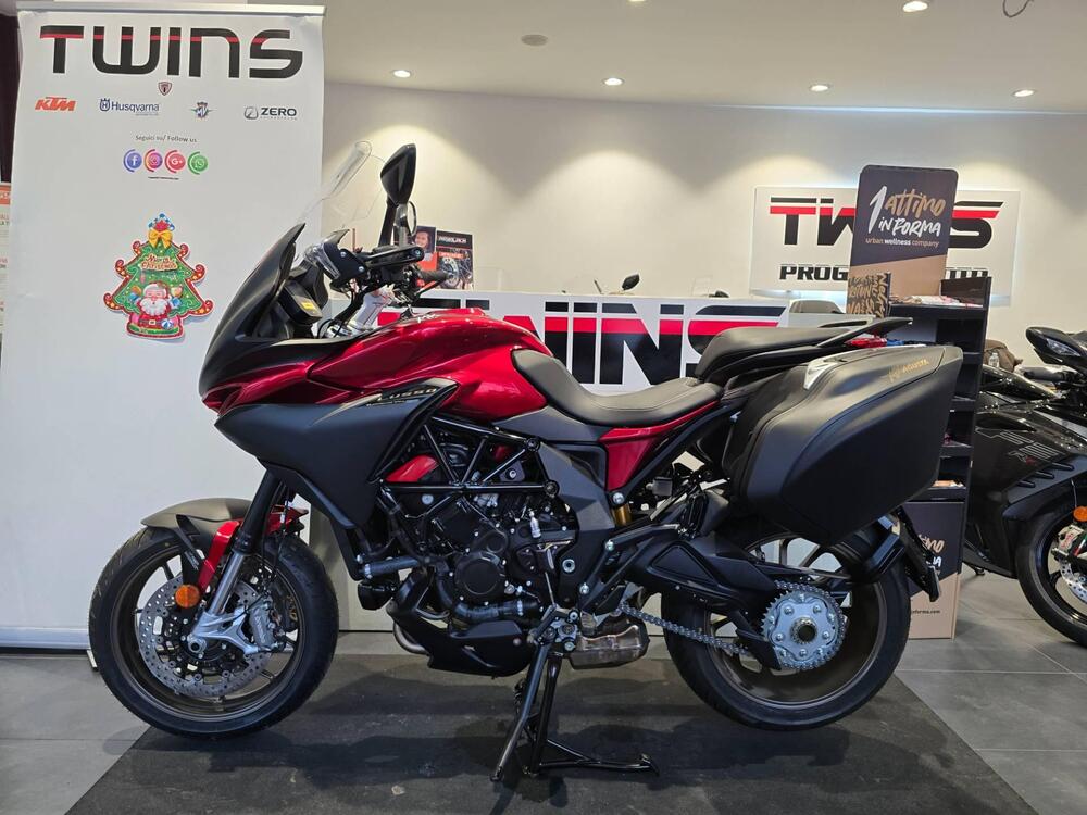 MV Agusta Turismo Veloce 800 Lusso SCS (2021 - 26) (5)