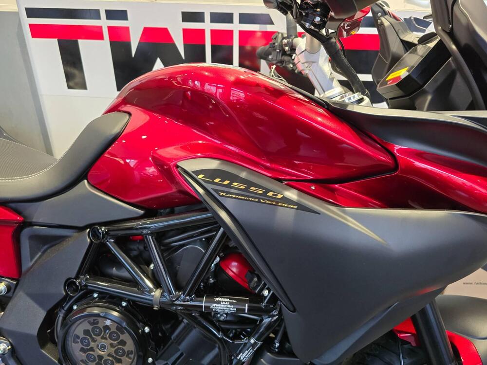 MV Agusta Turismo Veloce 800 Lusso SCS (2021 - 26) (9)