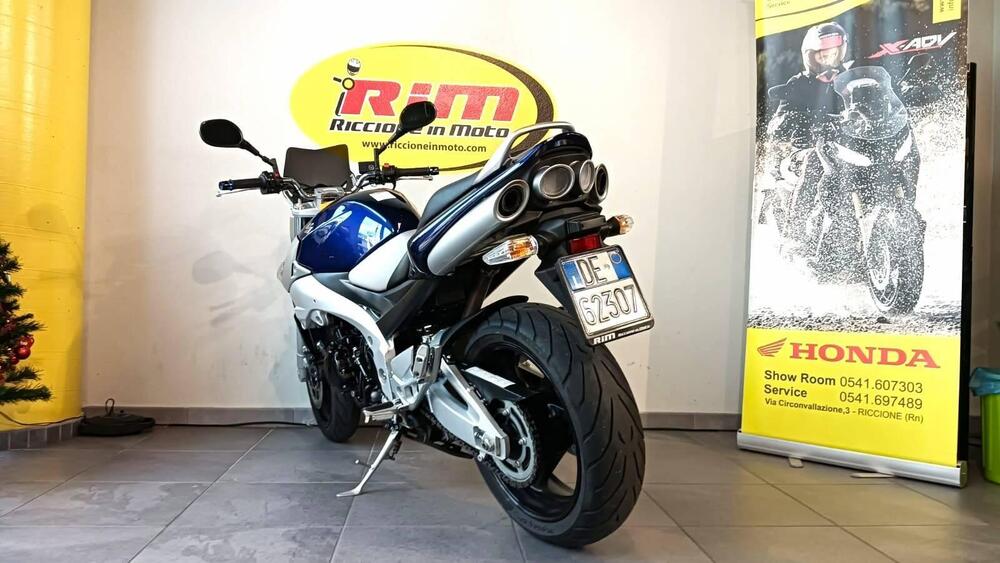 Suzuki GSR 600 (2006 - 11) (5)