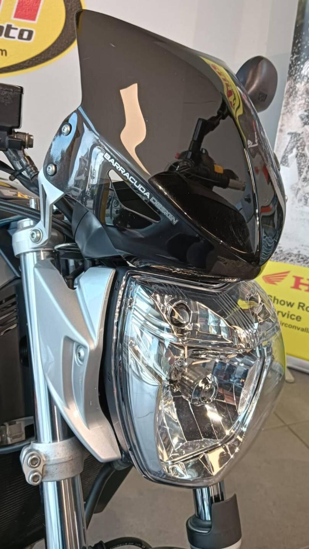 Suzuki GSR 600 (2006 - 11) (13)