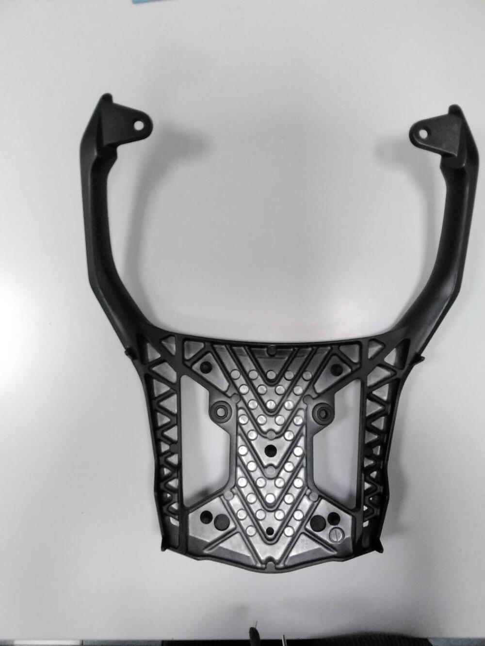 Portapacchi per Suzuki V-Strom 650 e 1000 (2)