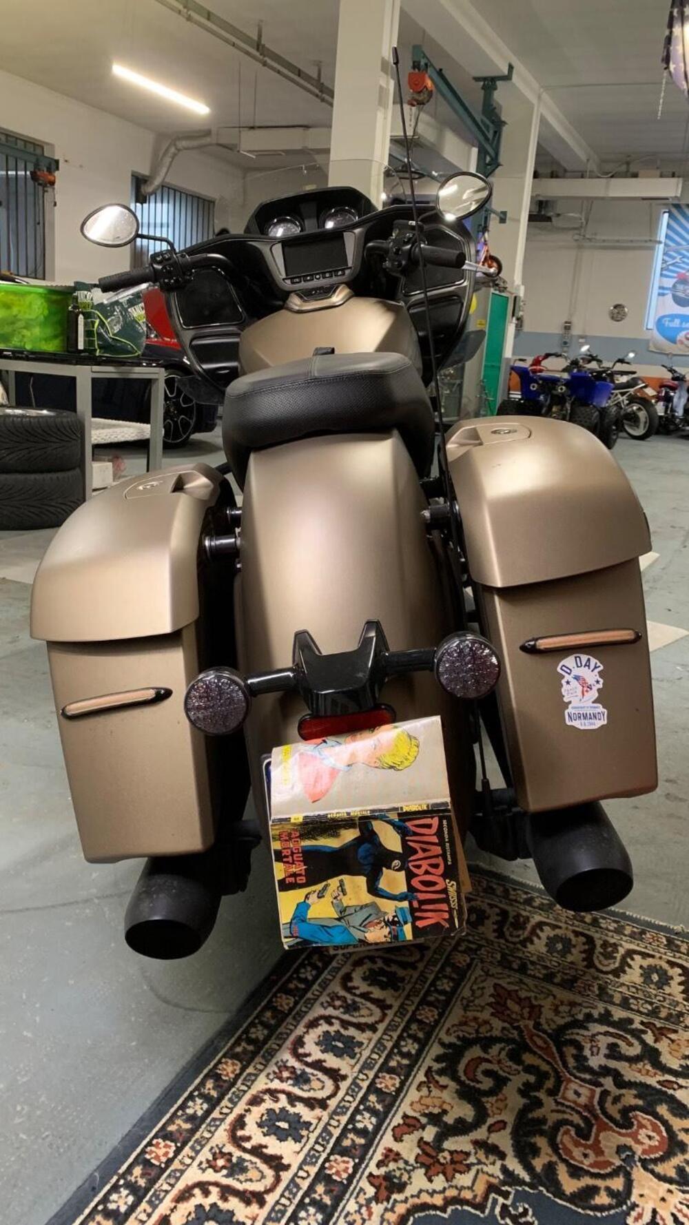 Indian Challenger 1768 Dark Horse (2020) (5)