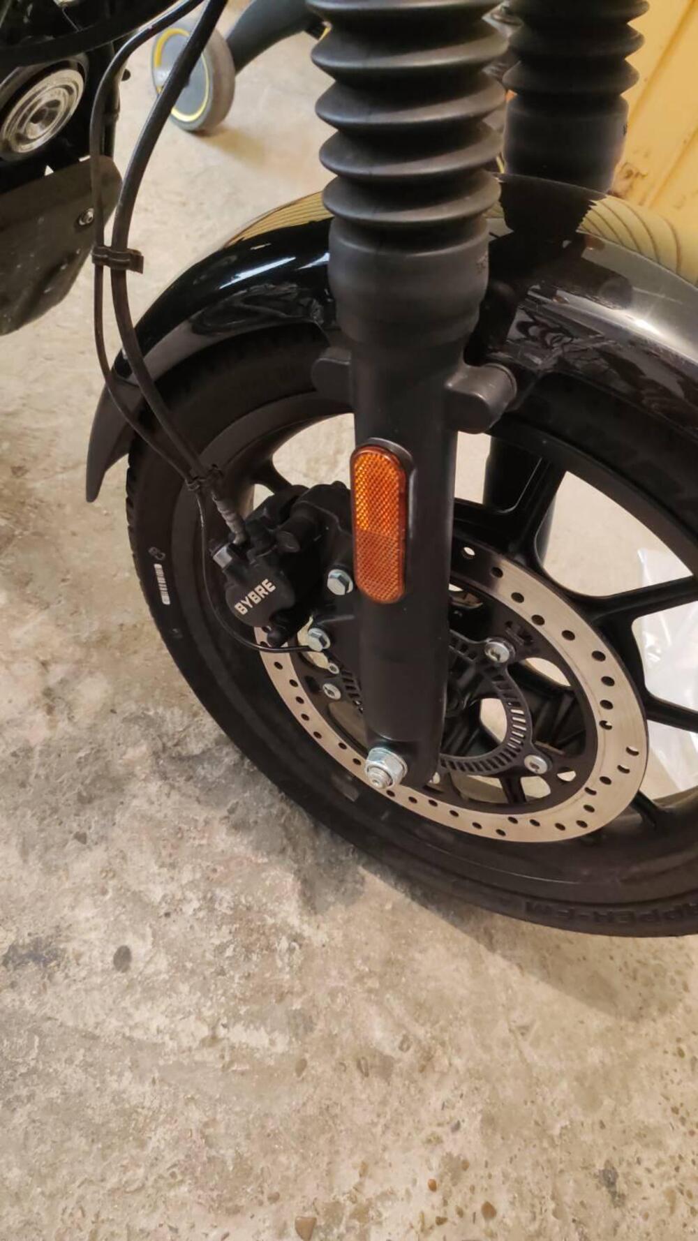 Royal Enfield HNTR 350 (2022 - 26)