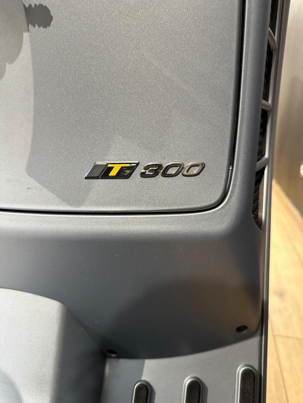 Vespa GTS 300 Supertech hpe 75th (2021) (6)