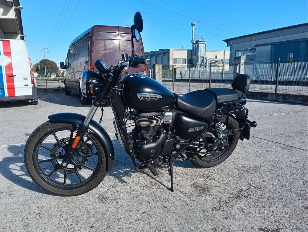 Royal Enfield Meteor 350 (2021 - 26) (2)